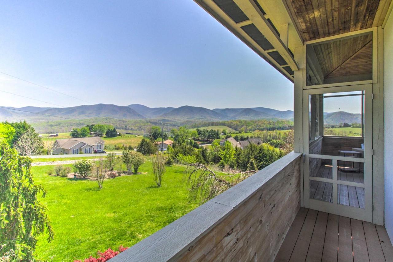 Spacious Lexington Home With Breathtaking Views Exterior photo